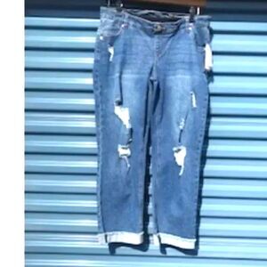 Maternity Boyfriend Jeans . Women's Size: Large {12-14} . Time and Tru